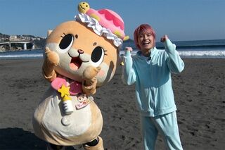 ボケるちぃたん☆に対し、手越祐也がツッコむ構図（公式ツイッターより）