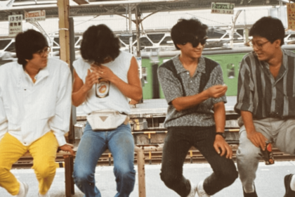 『オメガトライブ』というプロジェクトで発売された楽曲はヒットを記録していく。しかし、与えられるだけで制作に携われないメンバーたちの心境は複雑だったという