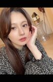 ネットを中心に大きな注目を集めている小澤美里(本人のインスタグラムより)