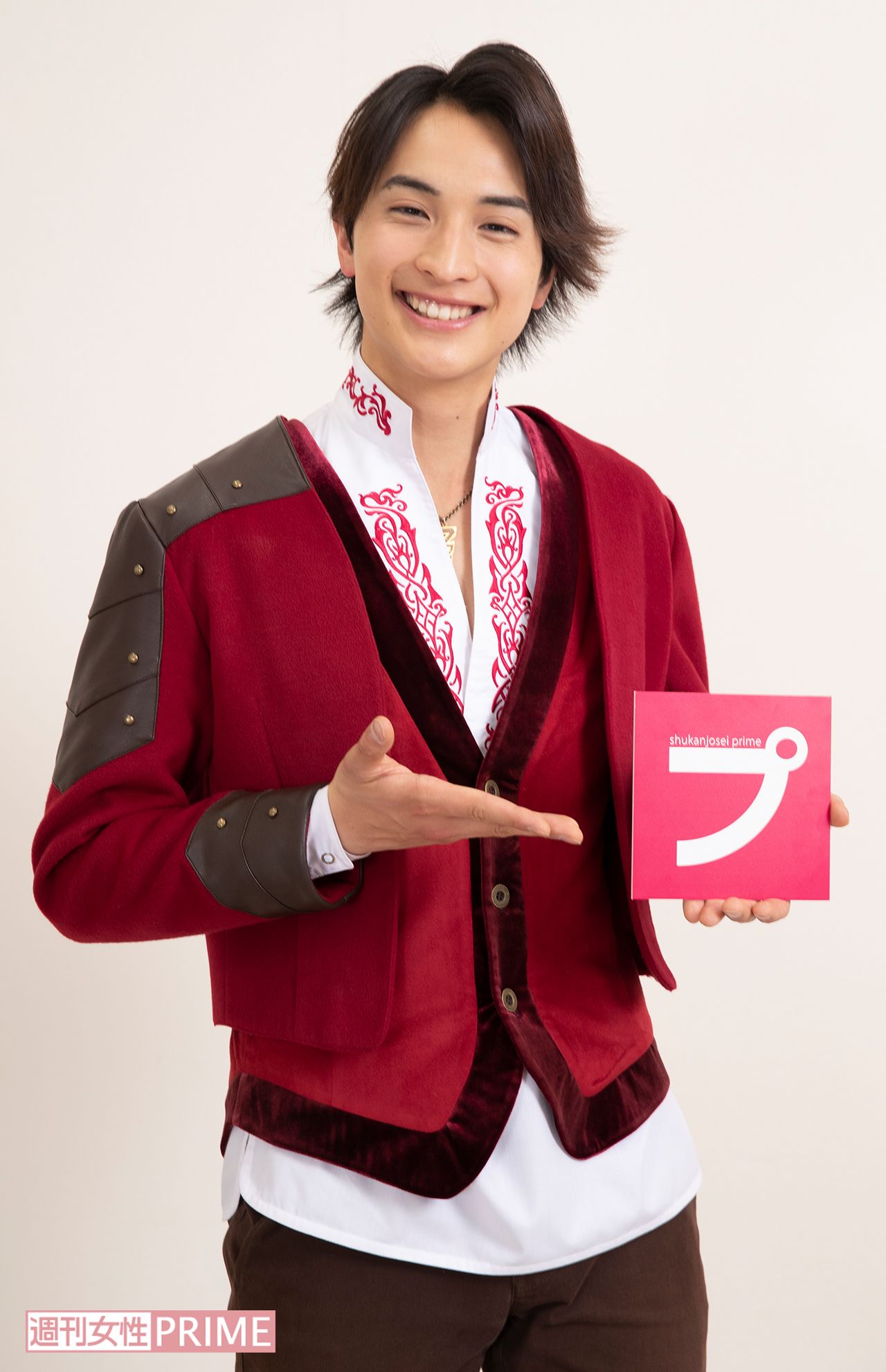 リュウソウレッド／コウ役　一ノ瀬 颯