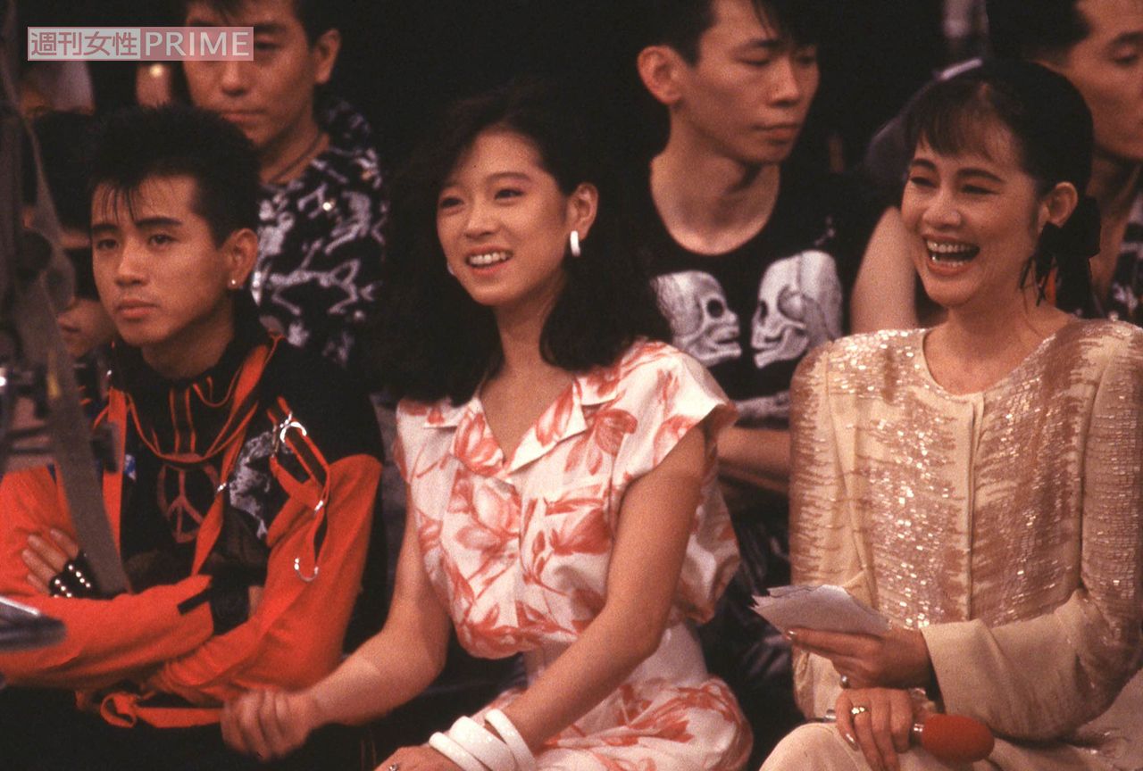 『夜のヒットスタジオ』収録時に笑顔を見せる中森明菜と、少し緊張した面持ちのチェッカーズ・藤井フミヤ（1987年）