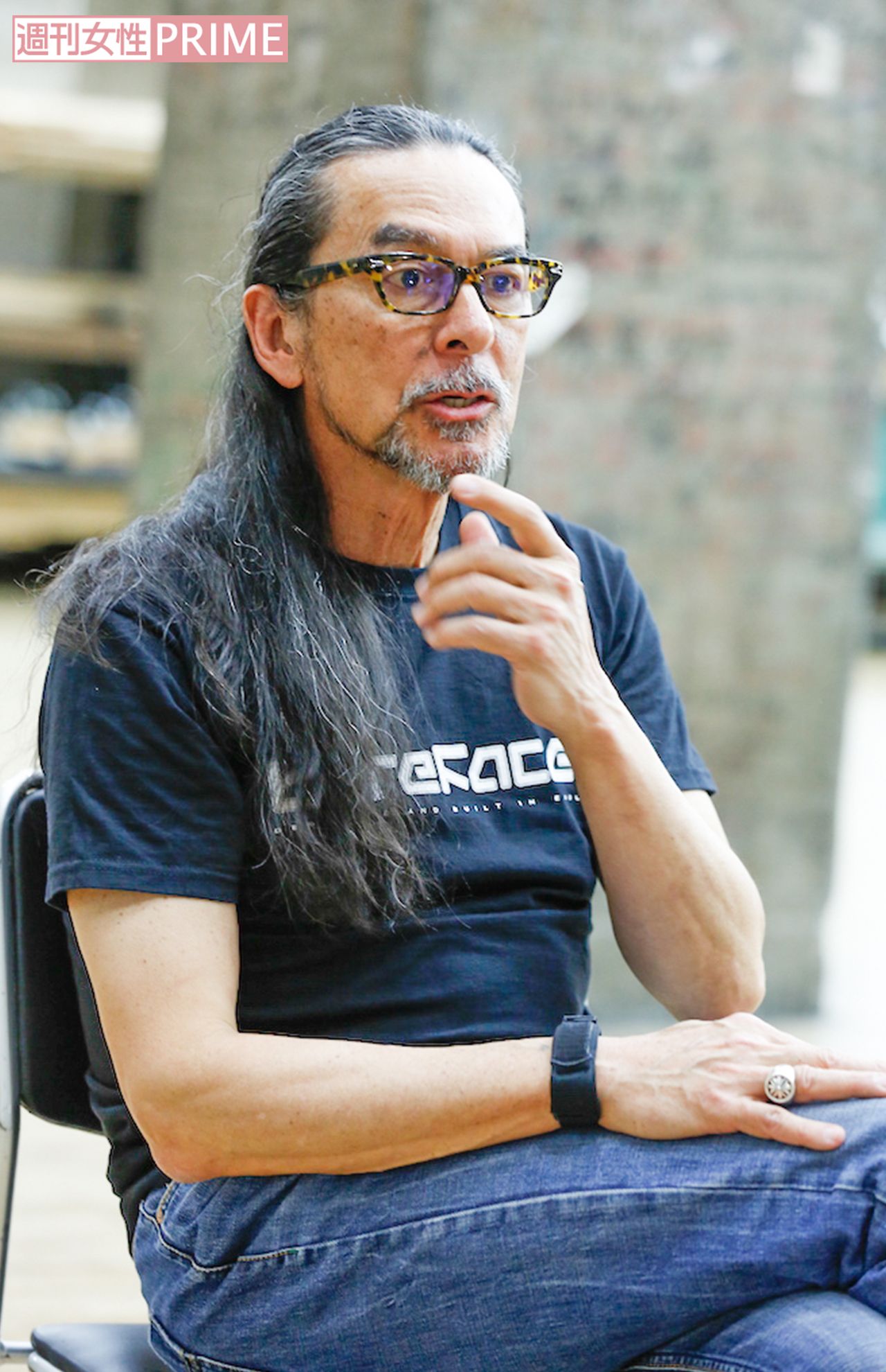 スティーヴ・フォックス(64)  「僕は洋治がメンバーに復帰するまでは、いちばん年下で厄介な外国人だったんです。年をとってしまうことは現実だけど、楽しんでいきましょうね」