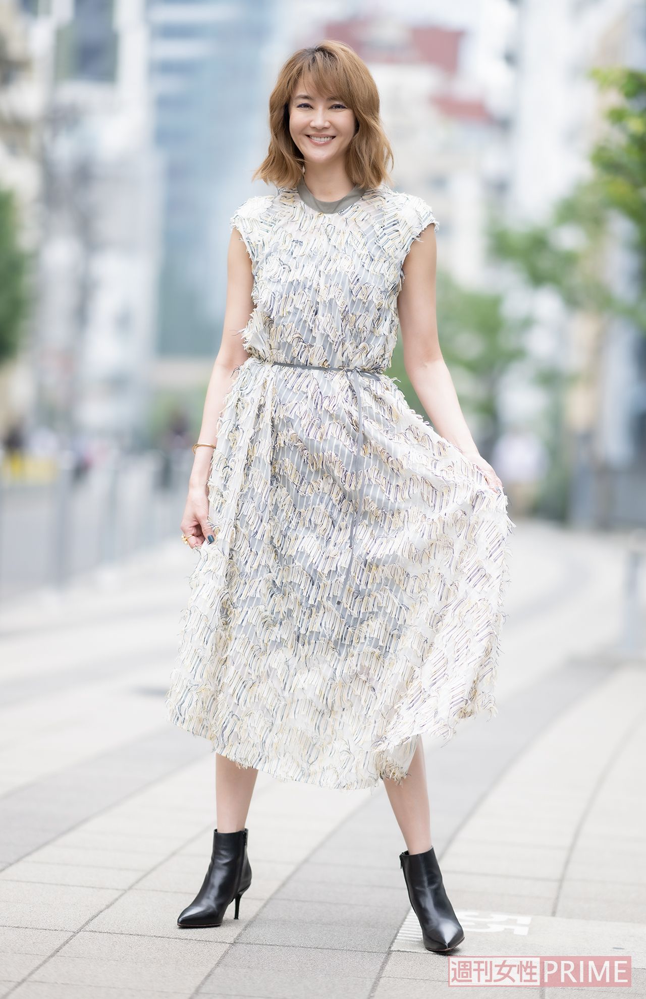 お酒も飲むし、甘いものも食べて、抜群のスタイルをキープ。「いろんなことにチャレンジして自分を飽きさせないようにしています」と話す観月ありさ