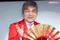 綾小路きみまろ、古希を越えて次々と新しいことに挑戦中「壁にもたれないとパンツがはけなくなりました」