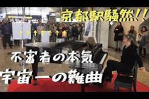 画像をクリックして動画ページへ