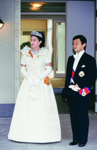 天皇陛下、雅子さま　'93年6月9日、ご成婚パレードを終えられ東宮仮御所へ（写真／本誌写真班）