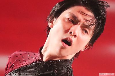 ビジュアル系が話題！　羽生結弦が令和の“初滑り”で魅せた新境地