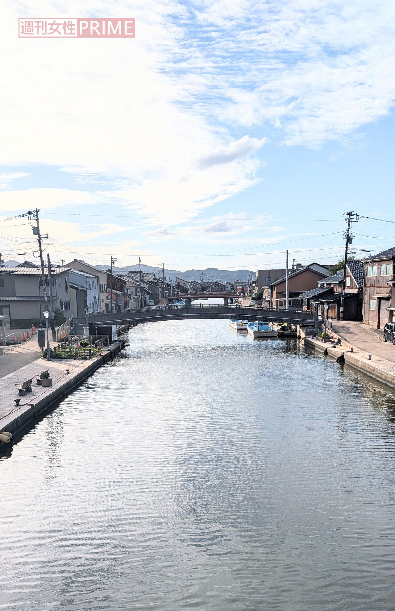 ドラマ『冬のなんかさ、春のなんかね』第3話のロケ地に使われた富山・新湊内川の街並み　撮影／編集部