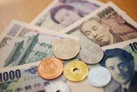 ATMやリアル店舗数は今後10年で半減!? あなたの街から消える地銀を大予想!