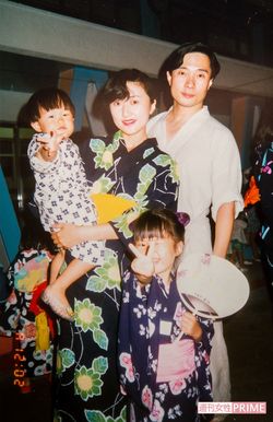 夏祭りで撮影した家族写真