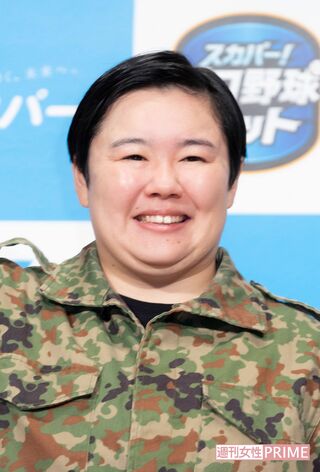 猛暑の中、約80キロのマラソンを完走したやす子