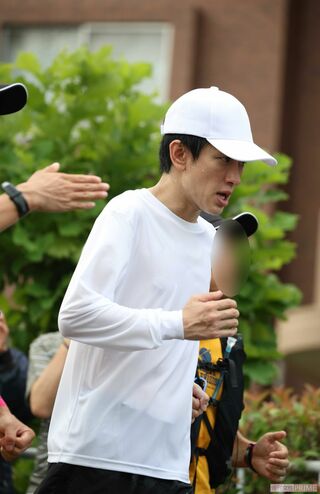 猛暑の中、マラソンに挑戦した横山裕