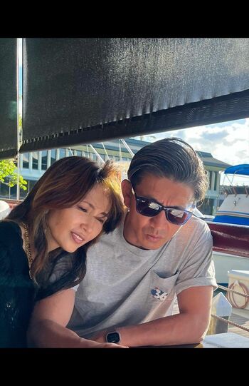 木村拓哉の51歳の誕生日にKoki,がアップした、工藤静香とのツーショット（Koki,公式インスタグラム）