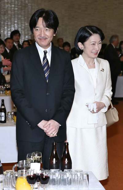 3月8日に『育志賞』の記念茶会に出席されたご夫妻。小室さんにはどんな思いを？