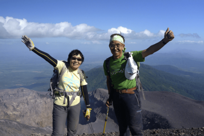 夫の政伸さんは山仲間。2013〜'14年の年末年始にかけて、中南米・ニカラグアの最高峰を含む6つの山々を踏破した