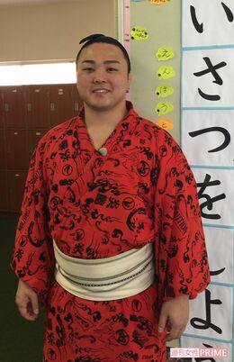 炎鵬の母校・大徳小学校で