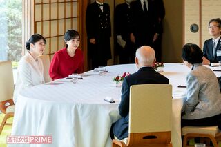 9月26日、ギリシャ観光大臣と面会された佳子さま