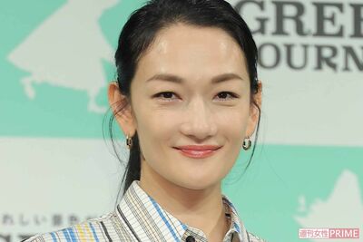 冨永愛、メガソーラー建設反対に署名で集まる賛同と「環境破壊ばかり」小泉進次郎の“規制緩和”への非難