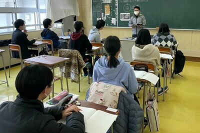 中高一貫の全寮制「不登校特例校」を作った元高校教師が、現場で50年間“不登校の子どもたち”に寄り添って…