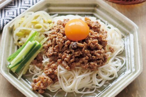 ピリ辛肉みそそうめん