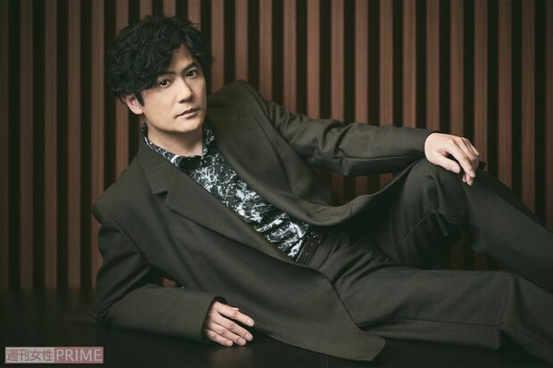 稲垣吾郎　撮影／廣瀬靖士　ヘアメイク／金田順子　スタイリング／黒澤彰乃