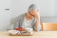 認知症を招く「老後うつ」人生後半の“喪失感”が引き金に、専門医が早期発見・解決への対策法を解説