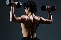 ディーン・フジオカ「徹底した身体作り」で鍛え上げた肉体美を披露