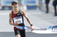 大迫傑、男子マラソン日本新記録！　“ミサンガ”に織り込んでいた「6文字」