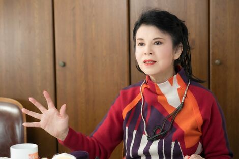 《あの占い師たちは、イマ》NHK朝ドラ『わたしは海』ヒロイン・財テク女優の顔を持つ、あいはら友子さんが語った“自身の役目”