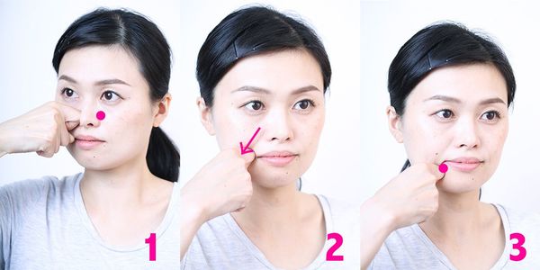 ほうれい線と口角に