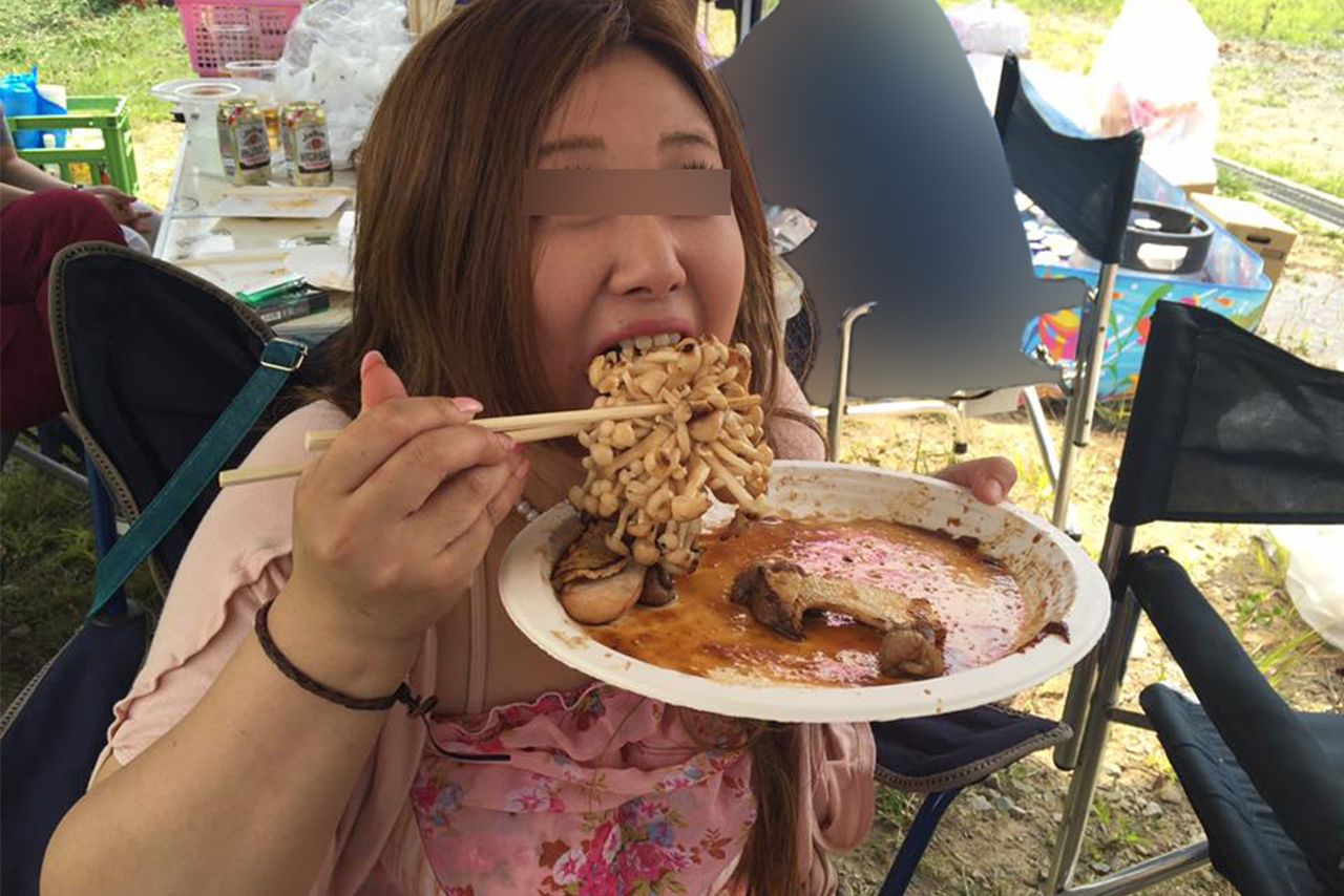 小山麻代容疑者（SNSより）