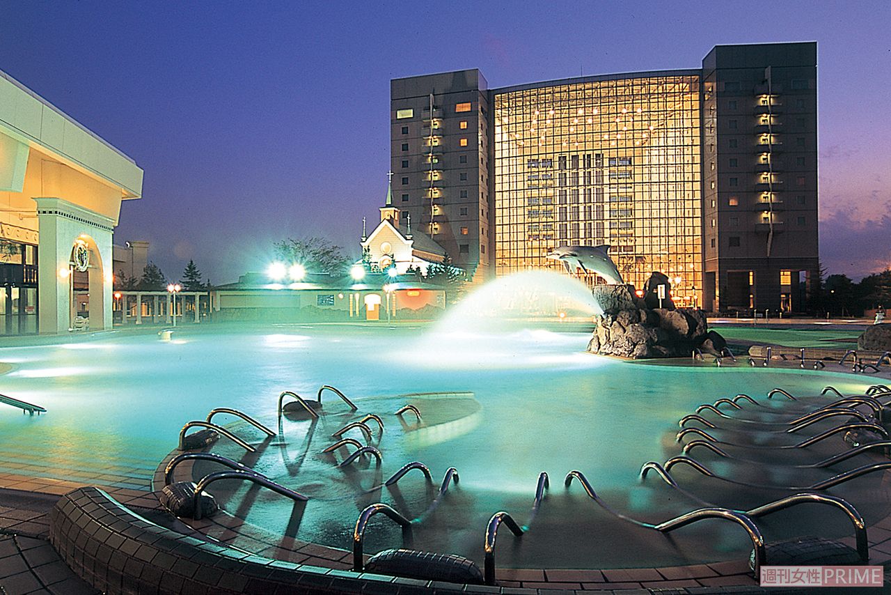 シャトレーゼガトーキングダム　外観