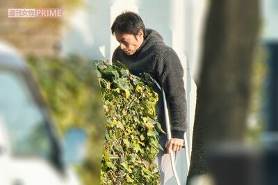 2018年、足を骨折した伊勢谷友介