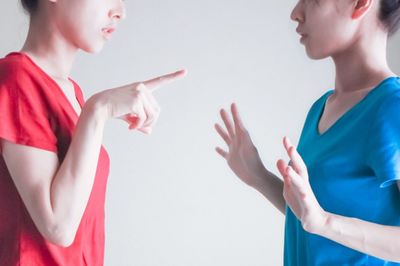 不倫からの略奪再婚、養育費減額をめぐり前妻と直接対決の結果──楓の場合《後編》