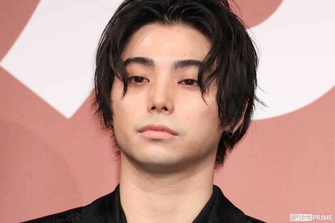 【傷害容疑で書類送検】村上虹郎、交際女性の顔を殴り“全治1か月以上”重傷の暴行、過去には“セクハラ騒動”も