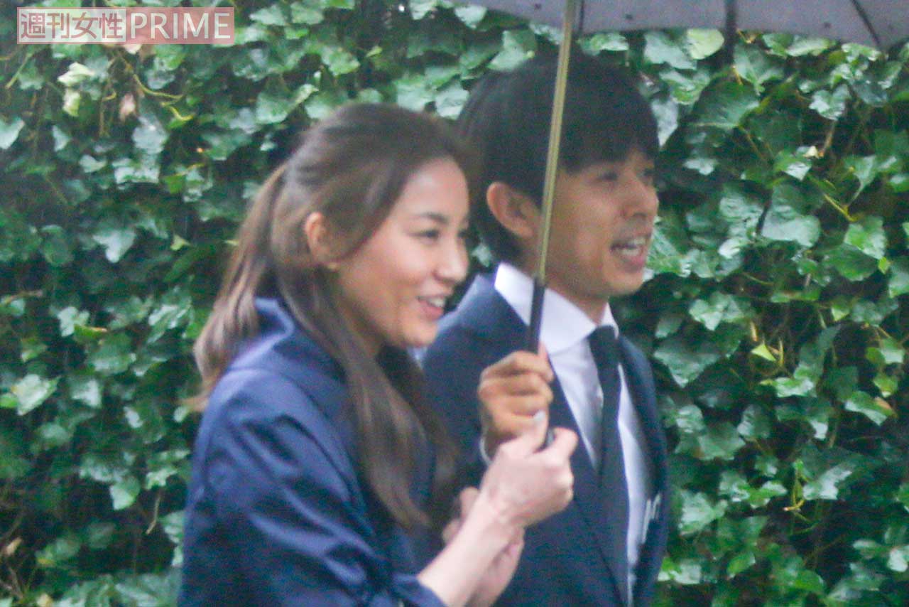 一家で仲睦まじく長男の入学式へ（'16年4月）