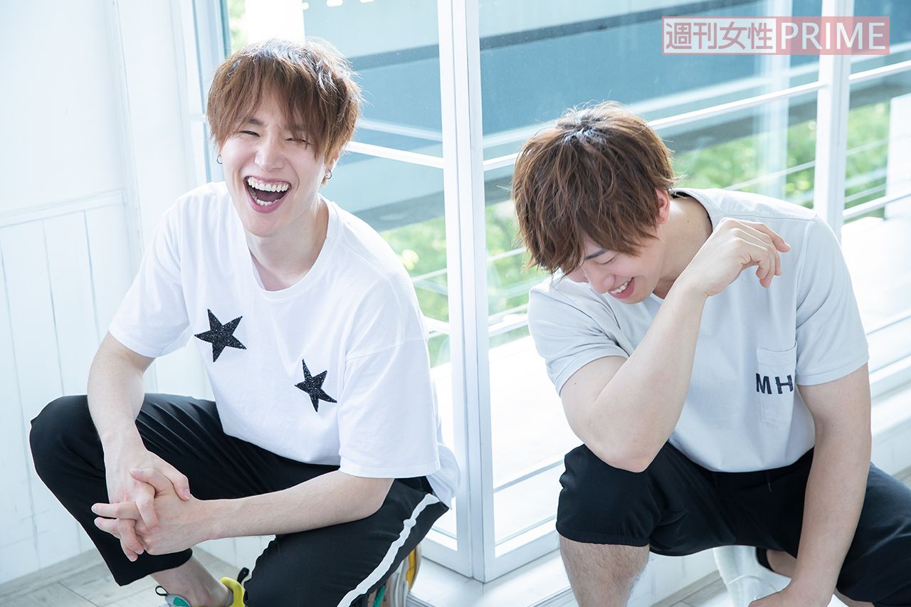 (左)ルイ、(右)サンウ　撮影／廣瀬靖士