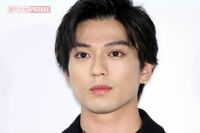 新田真剣佑、今度は逆三角形ボディになって撮影中！『少年ジャンプ』作品の実写化映画で演じる“マッスル”…