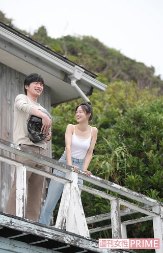 この爽やかな笑顔が見られるだけでも、スピンオフCMをチェックする価値アリです！　撮影／渡邉智裕