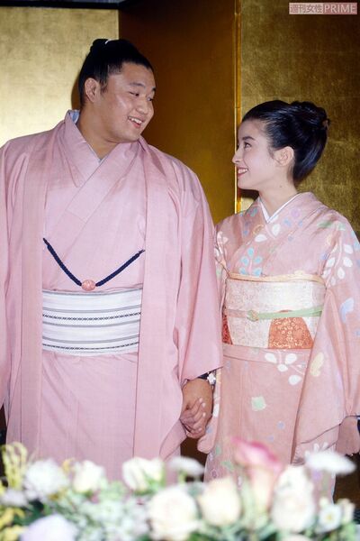 1992年、貴乃花・宮沢りえ婚約会見