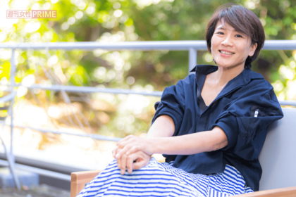 「おばさんが楽しく生きられる社会になったら最高ですよね」と北原さんは軽やかに笑う（撮影／佐藤靖彦）