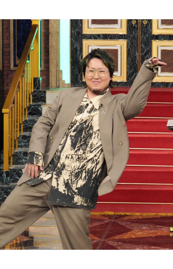 『しゃべくり007』に出演したこっちのけんと（番組公式Xより）