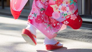 小学校によっては卒業式での袴着用を自粛しているようだ