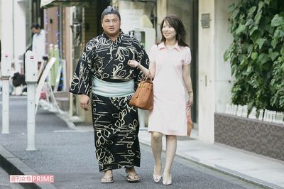 元・嘉風が困惑、離婚調停中の妻が見せた「ウラの顔」と“大物狙い”のエグい婚活