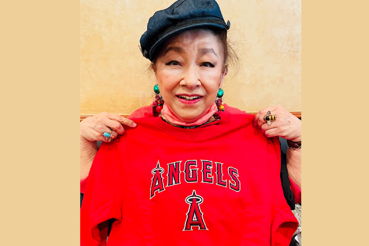大好きな大谷選手が所属するエンゼルスのトレーナーを持つ冨士眞奈美さん