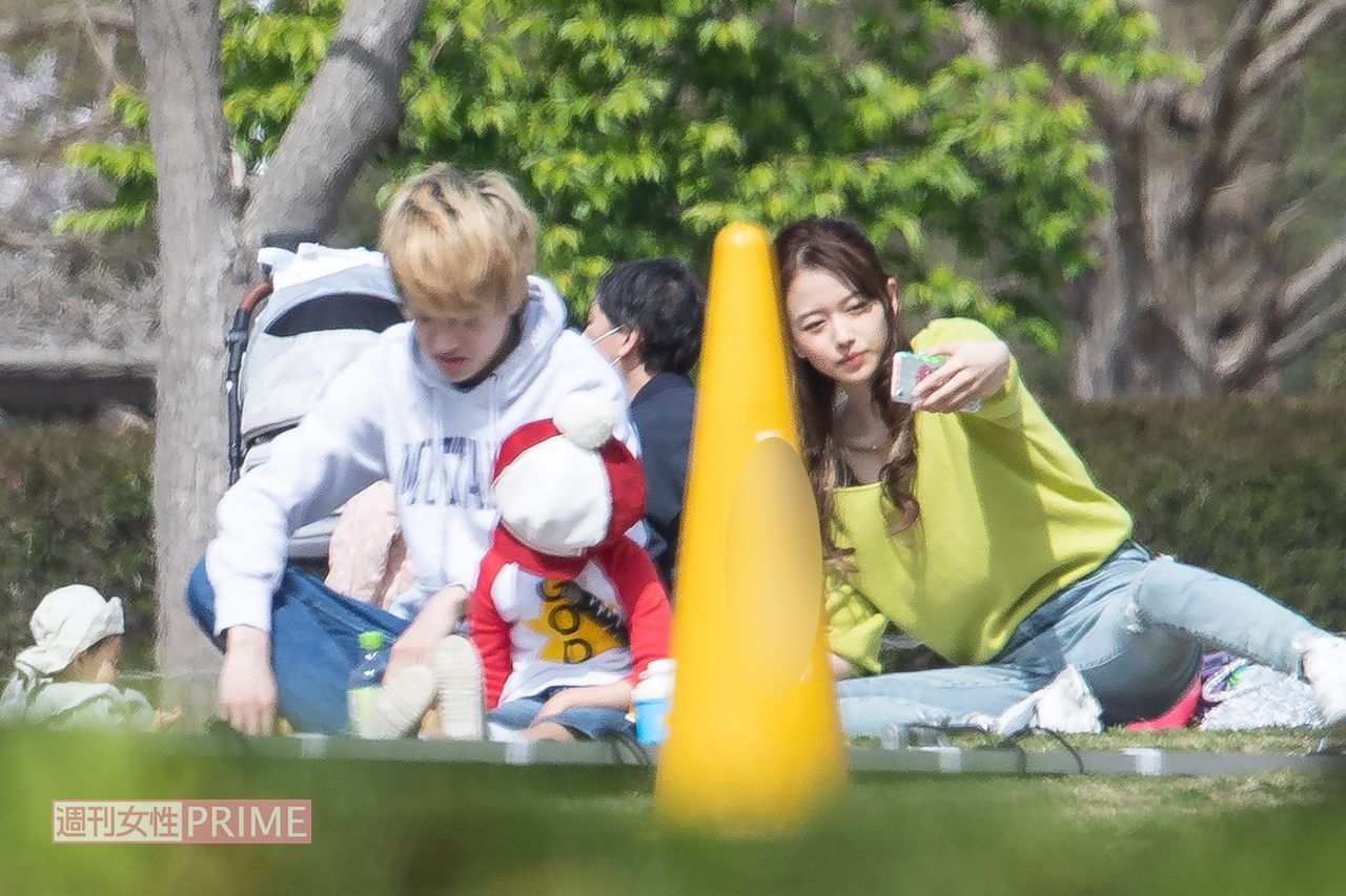 共演する山本舞香と穏やかな雰囲気でドラマ撮影に臨んでいた横山裕