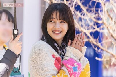 広瀬すず、King & Prince永瀬廉との“夕暮れダンス”がSNSで話題！『夕暮れに、手をつなぐ』ロケで赤ちゃん…