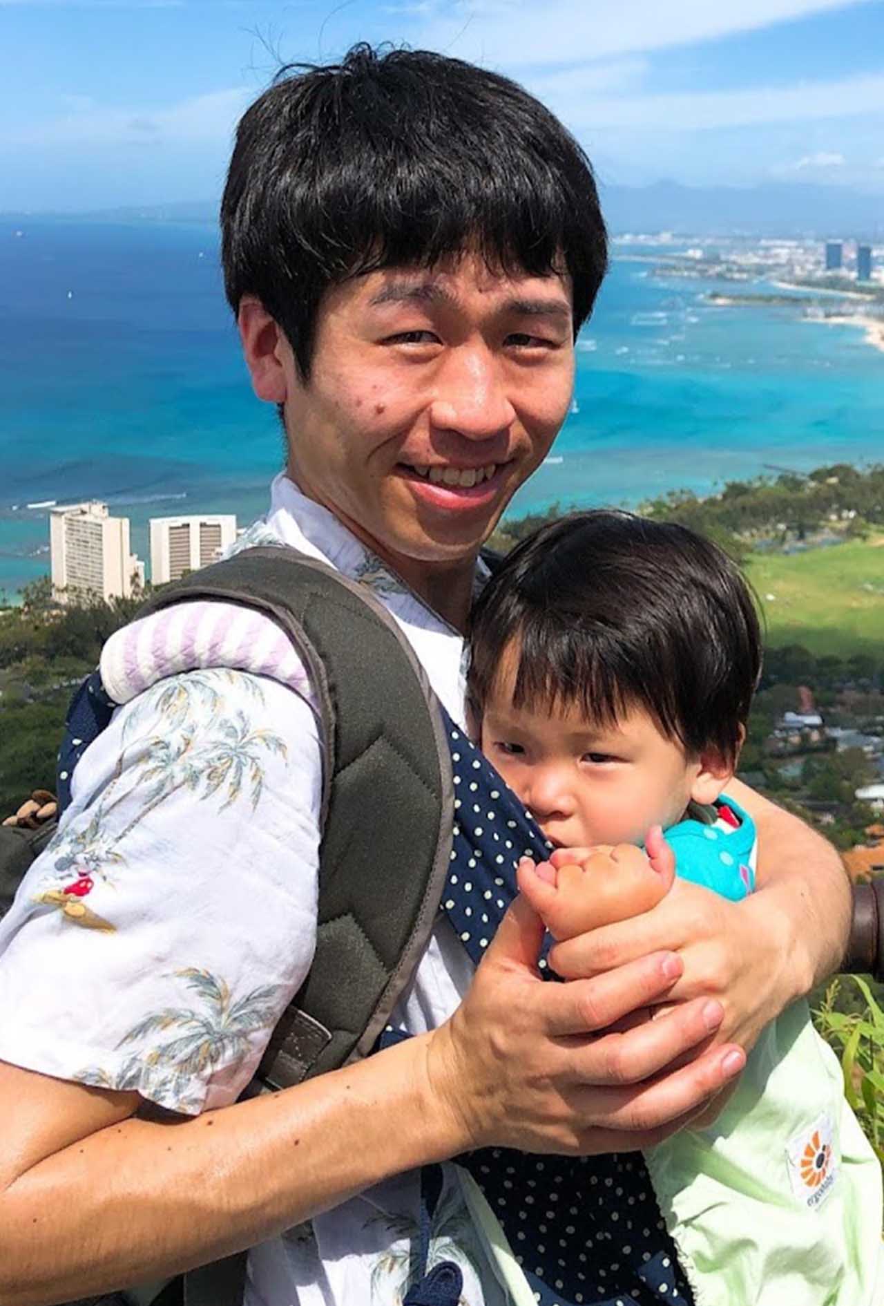 ハワイ旅行（これまでに7回）や沖縄旅行などを家族で実現している井上さん