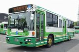 大阪・高槻市営バスの「こども運転席」に〈AIかと思いきやマジ〉の声…導入の裏に…