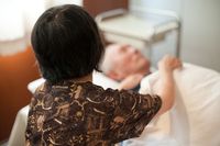 【介護離婚】ワガママ夫を介護する妻に脳腫瘍が発覚、“限られた人生”を前にした決断